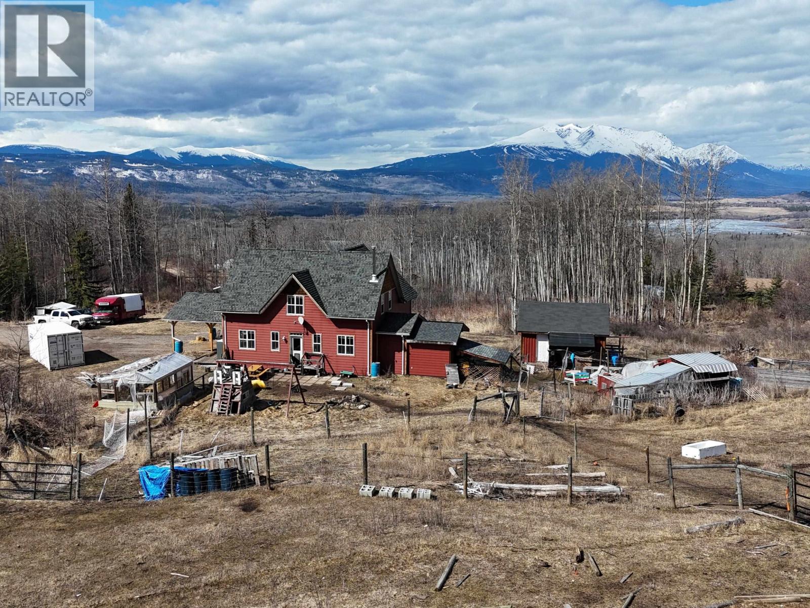 7898 FIR ROAD - 37