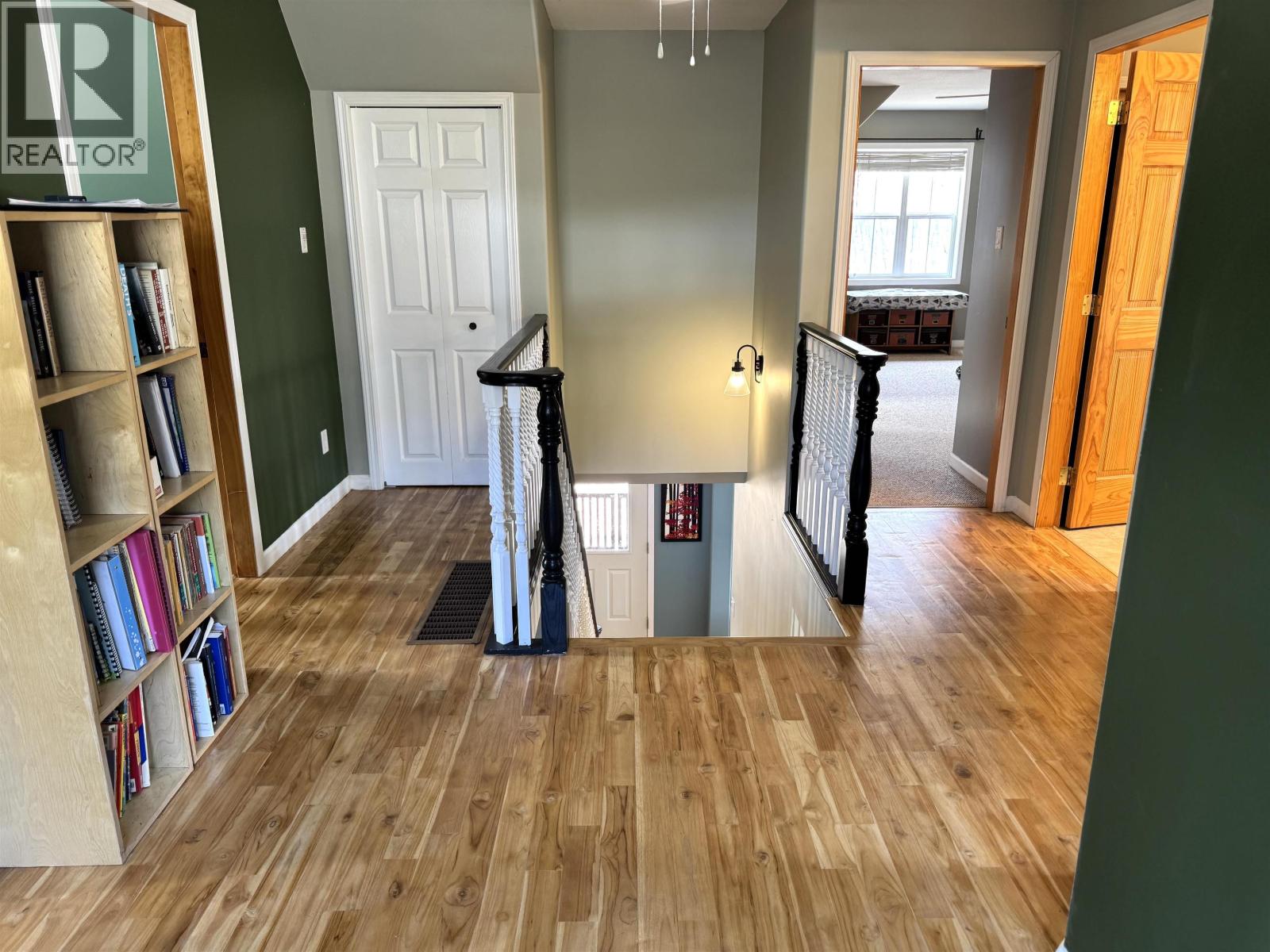 7898 FIR ROAD - 24