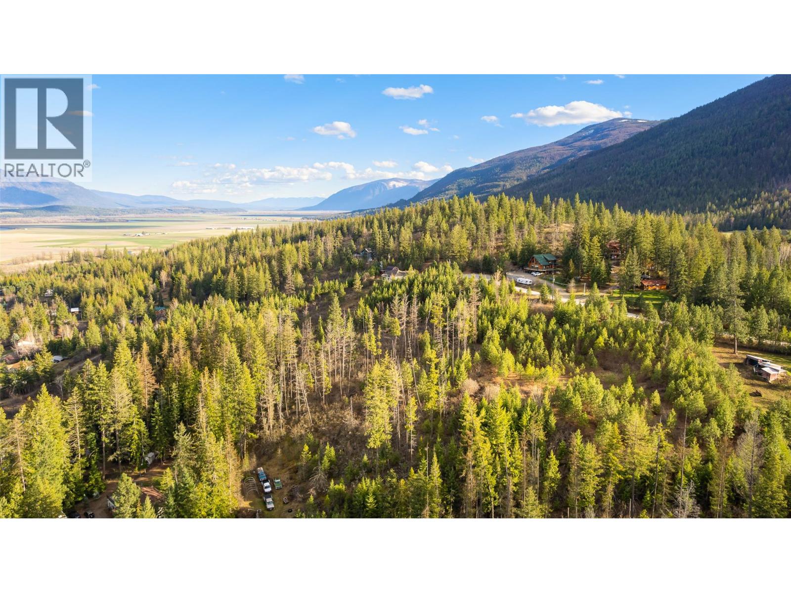 2075 HIGHLAND CRESCENT - 15