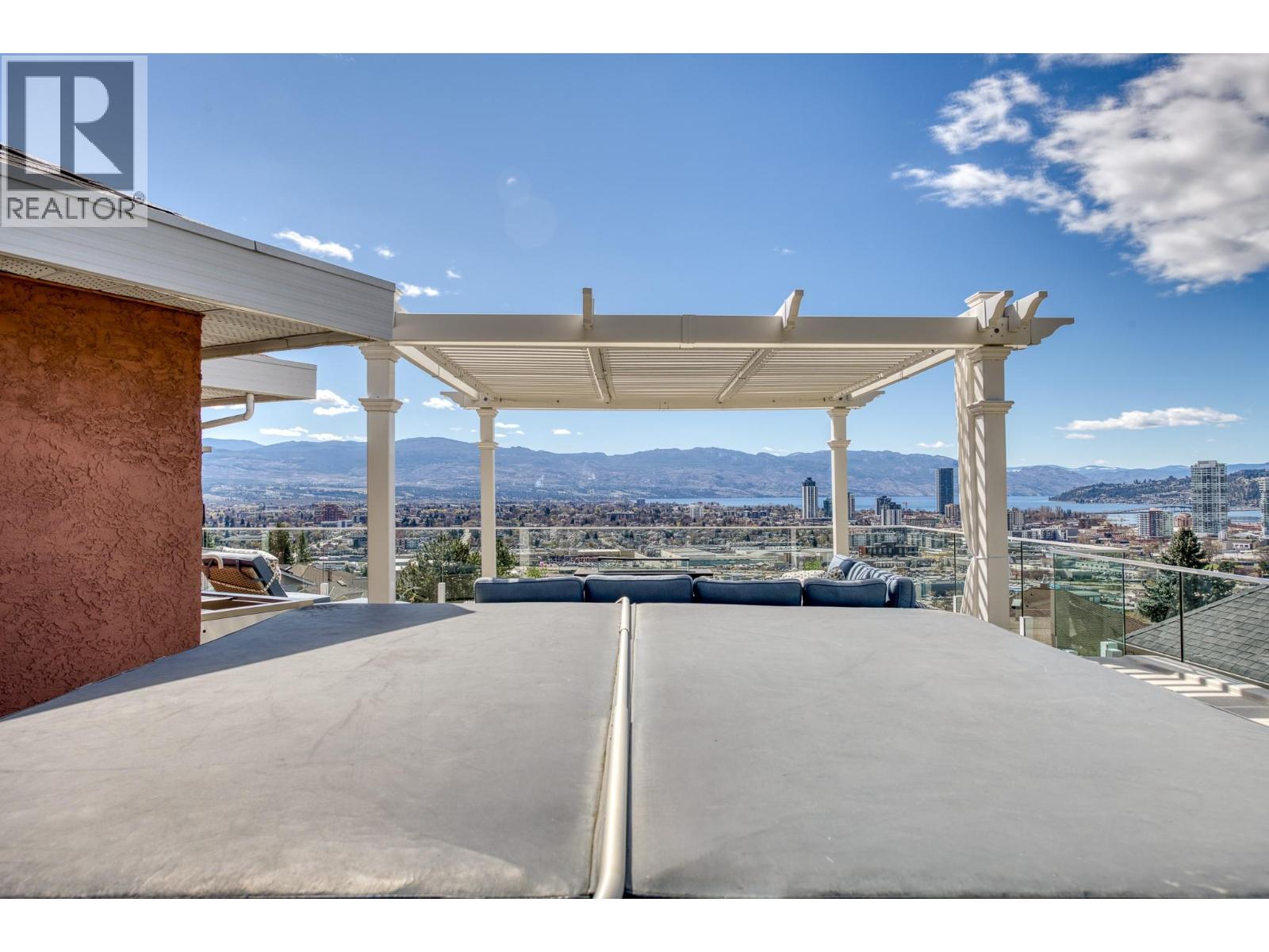  721 Royal Pine Drive, Kelowna