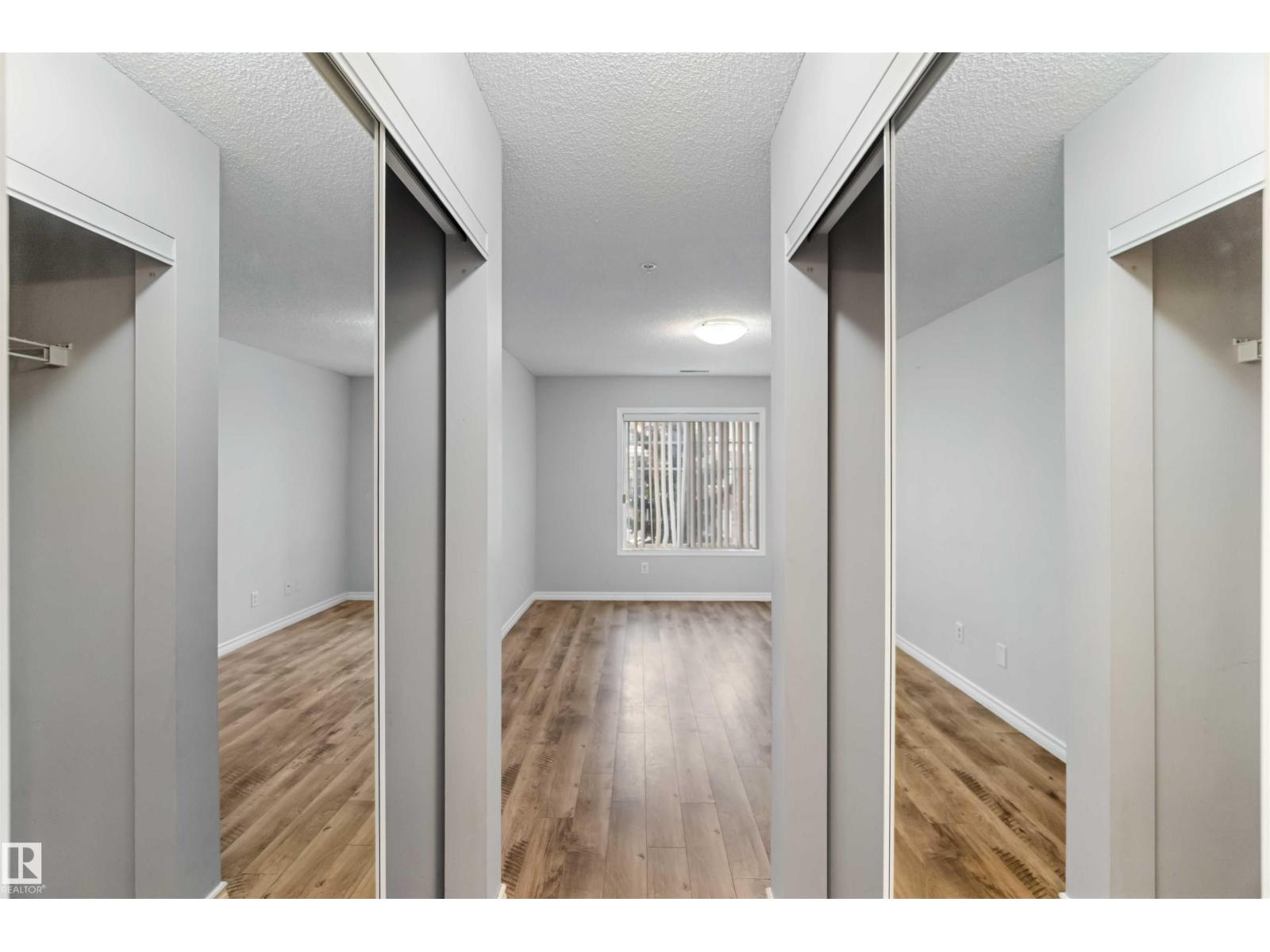 #319 17415 99 AV NW - 27