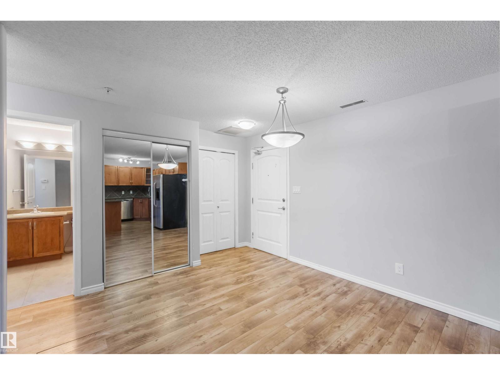 #319 17415 99 AV NW - 4