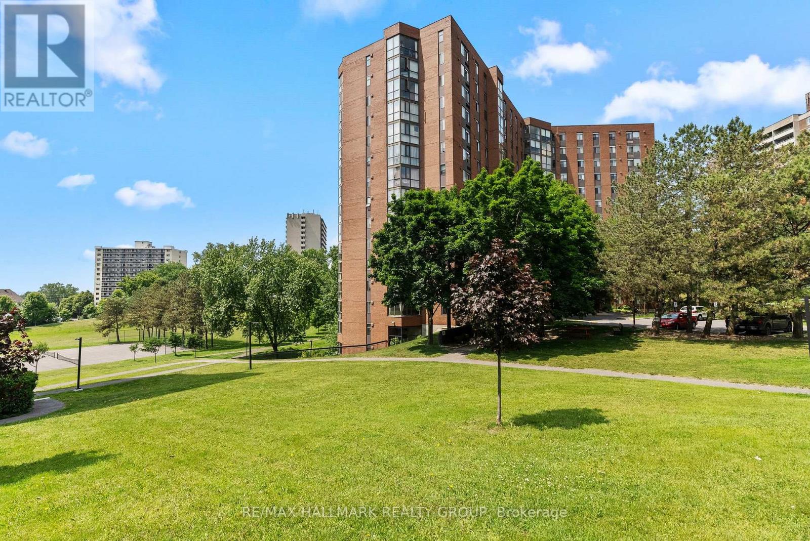 #411 2871 RICHMOND ROAD - 20