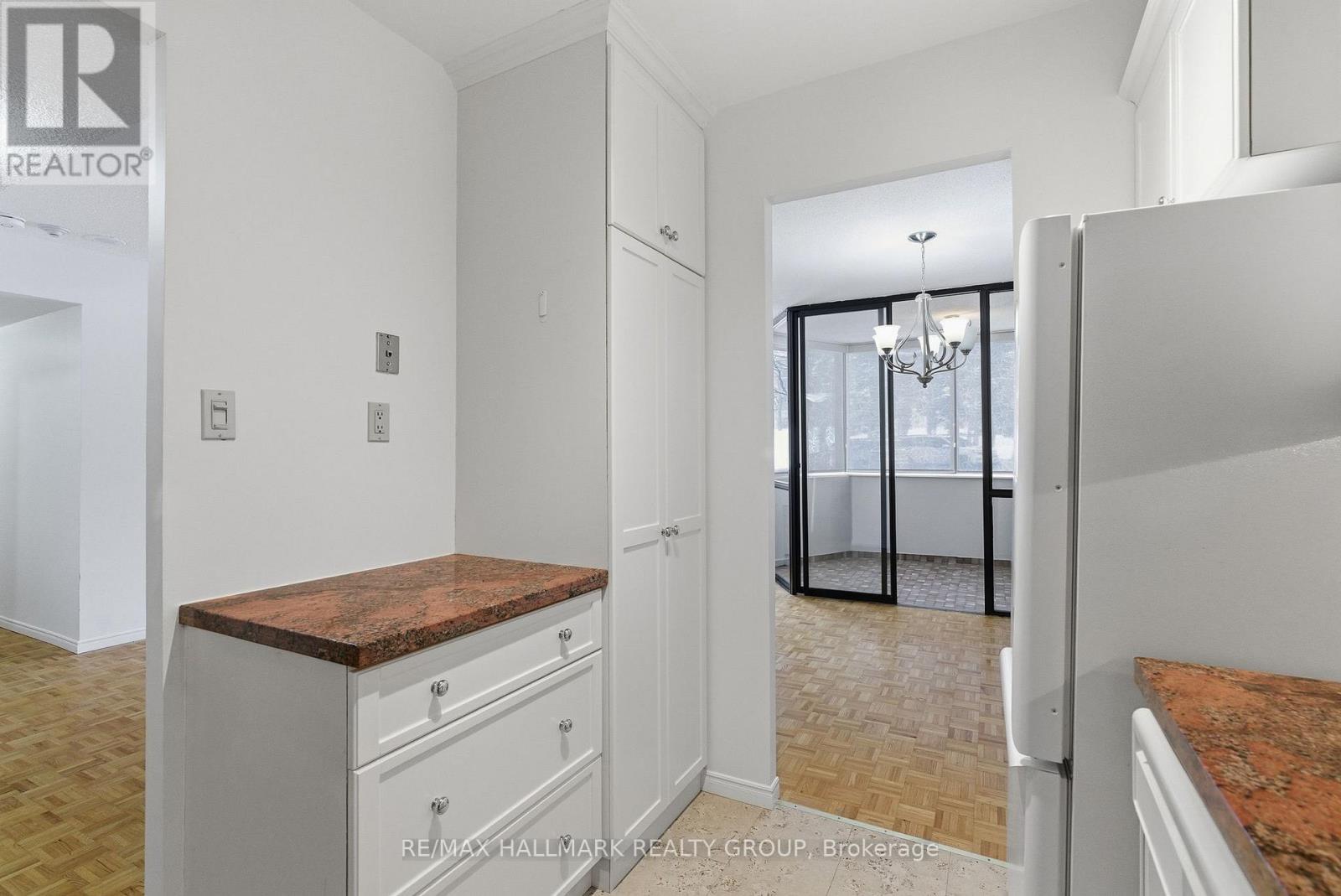 #411 2871 RICHMOND ROAD - 7