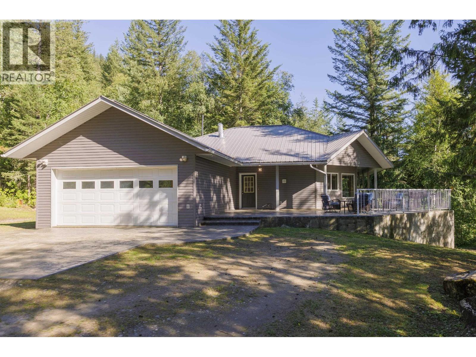 4040 MOUNTAIN VIEW ROAD - 37