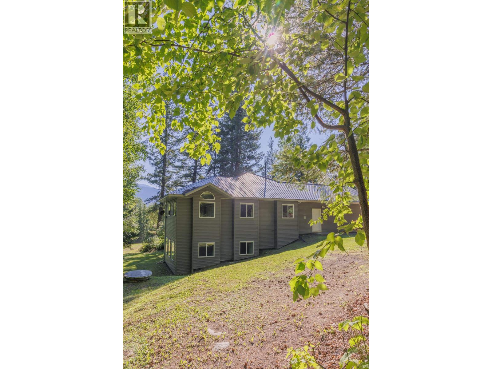 4040 MOUNTAIN VIEW ROAD - 39