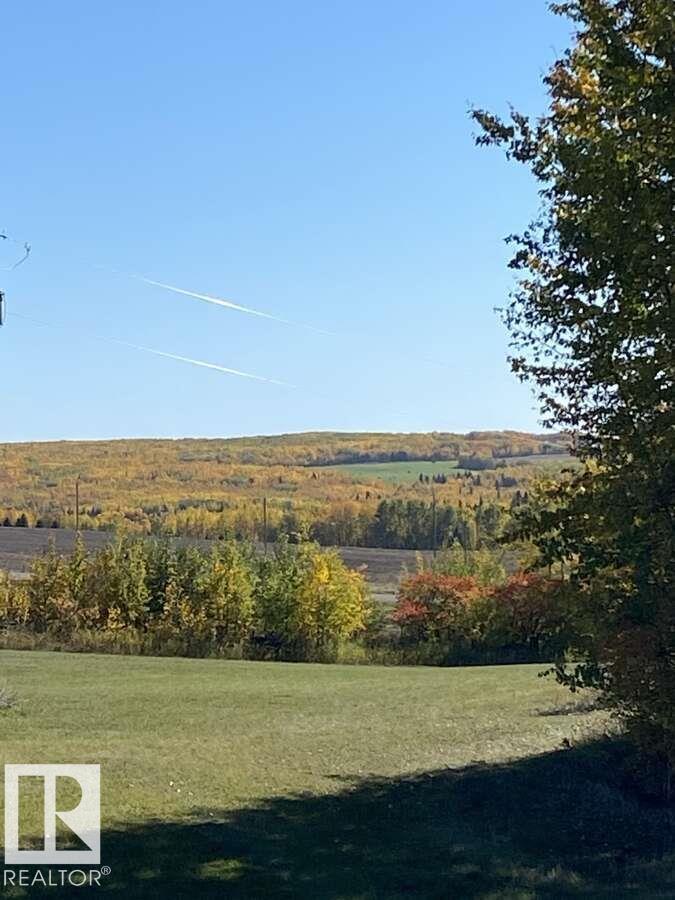 7320 TWP RD 542 - 12