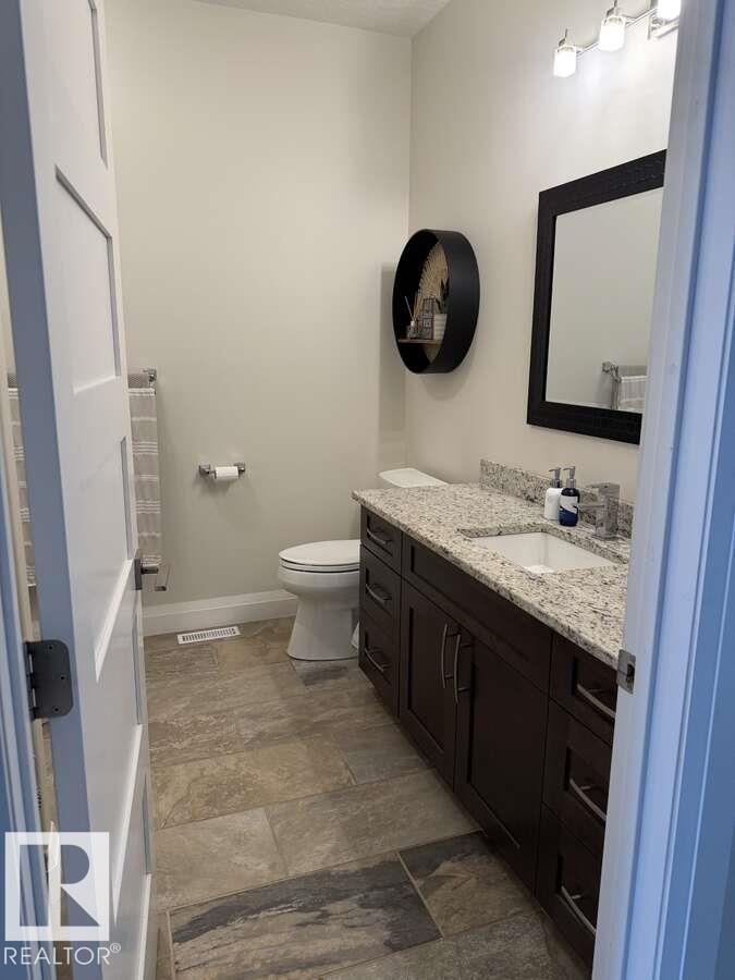 7320 TWP RD 542 - 32