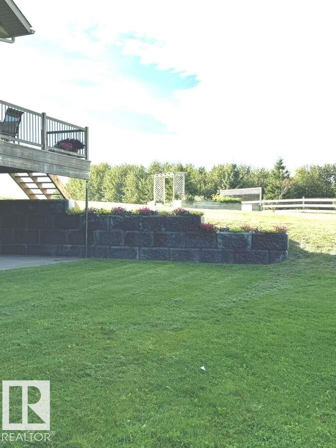 7320 TWP RD 542 - 8