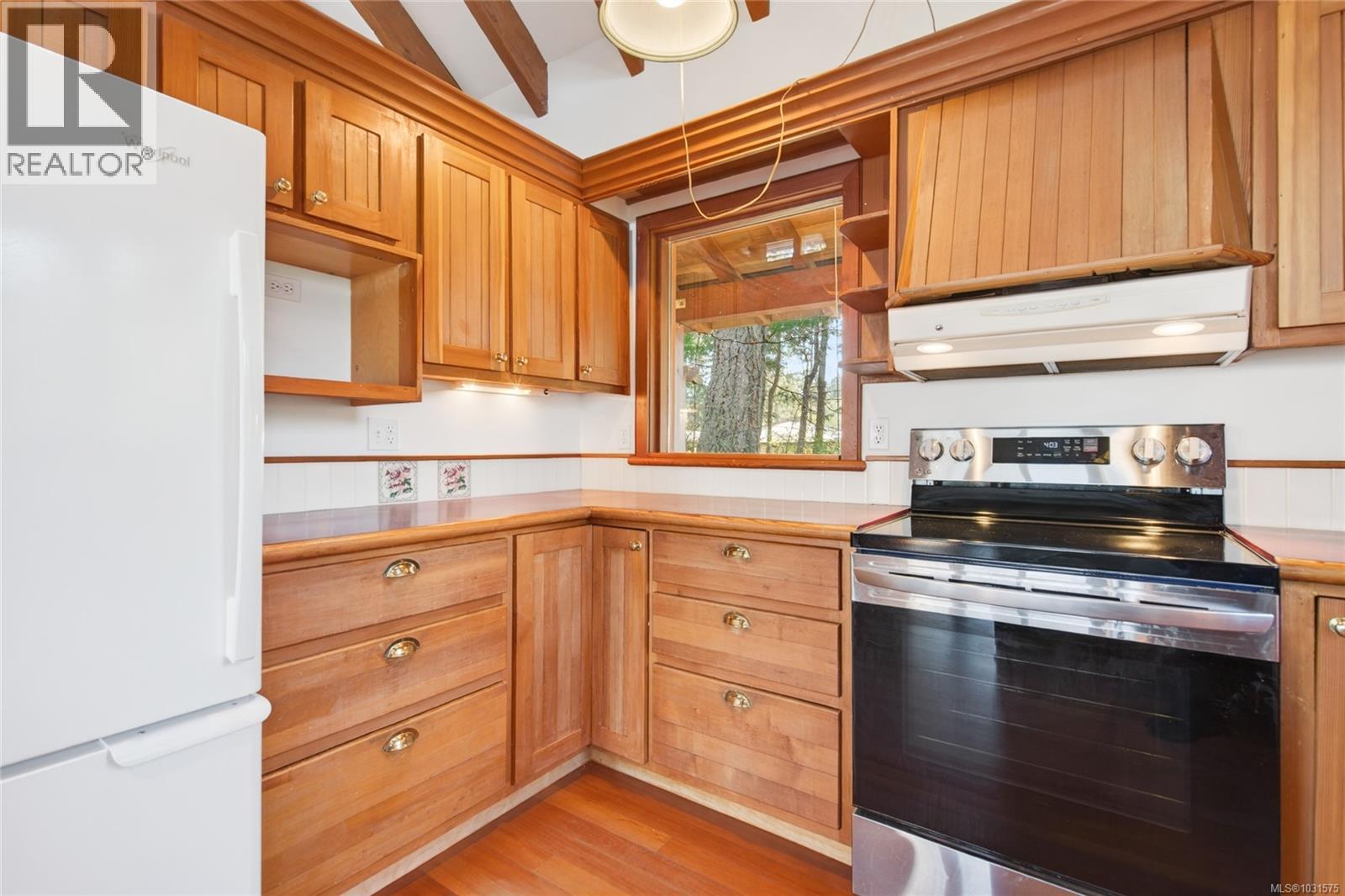 4394 LANGTON RD - 14