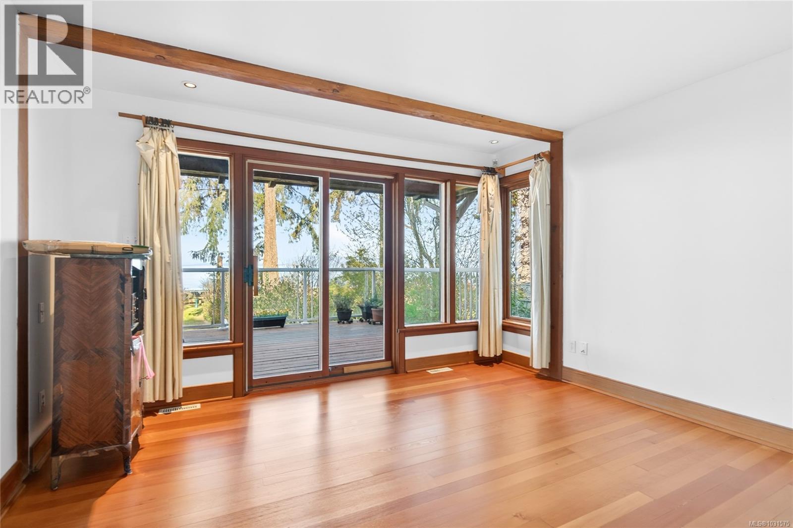 4394 LANGTON RD - 22