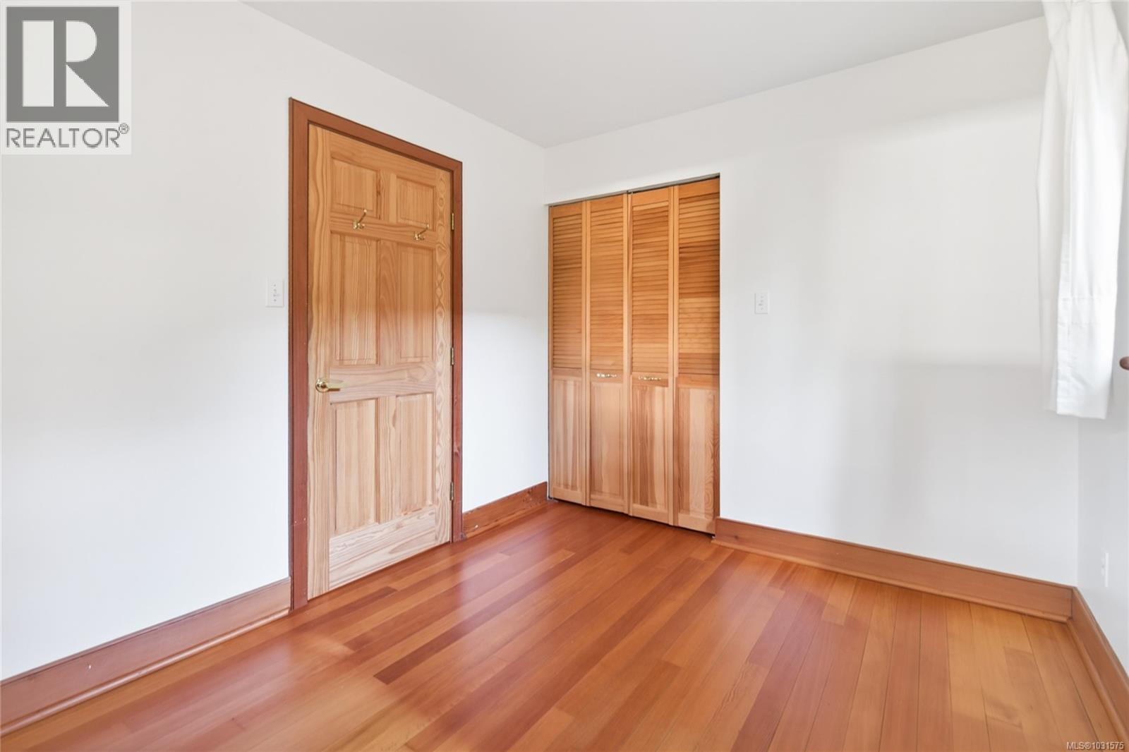 4394 LANGTON RD - 27