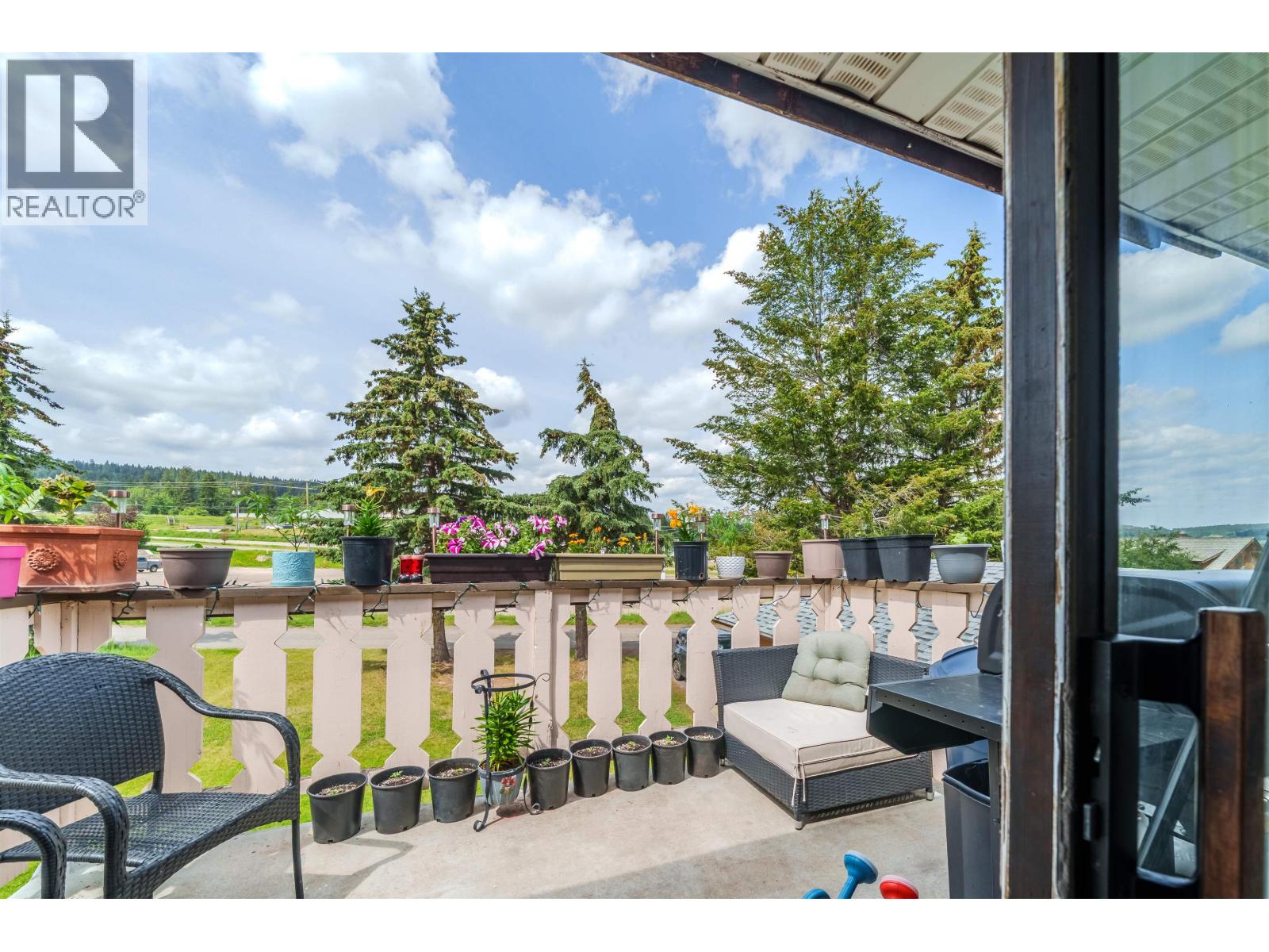 720 CARIBOO TRAIL - 5