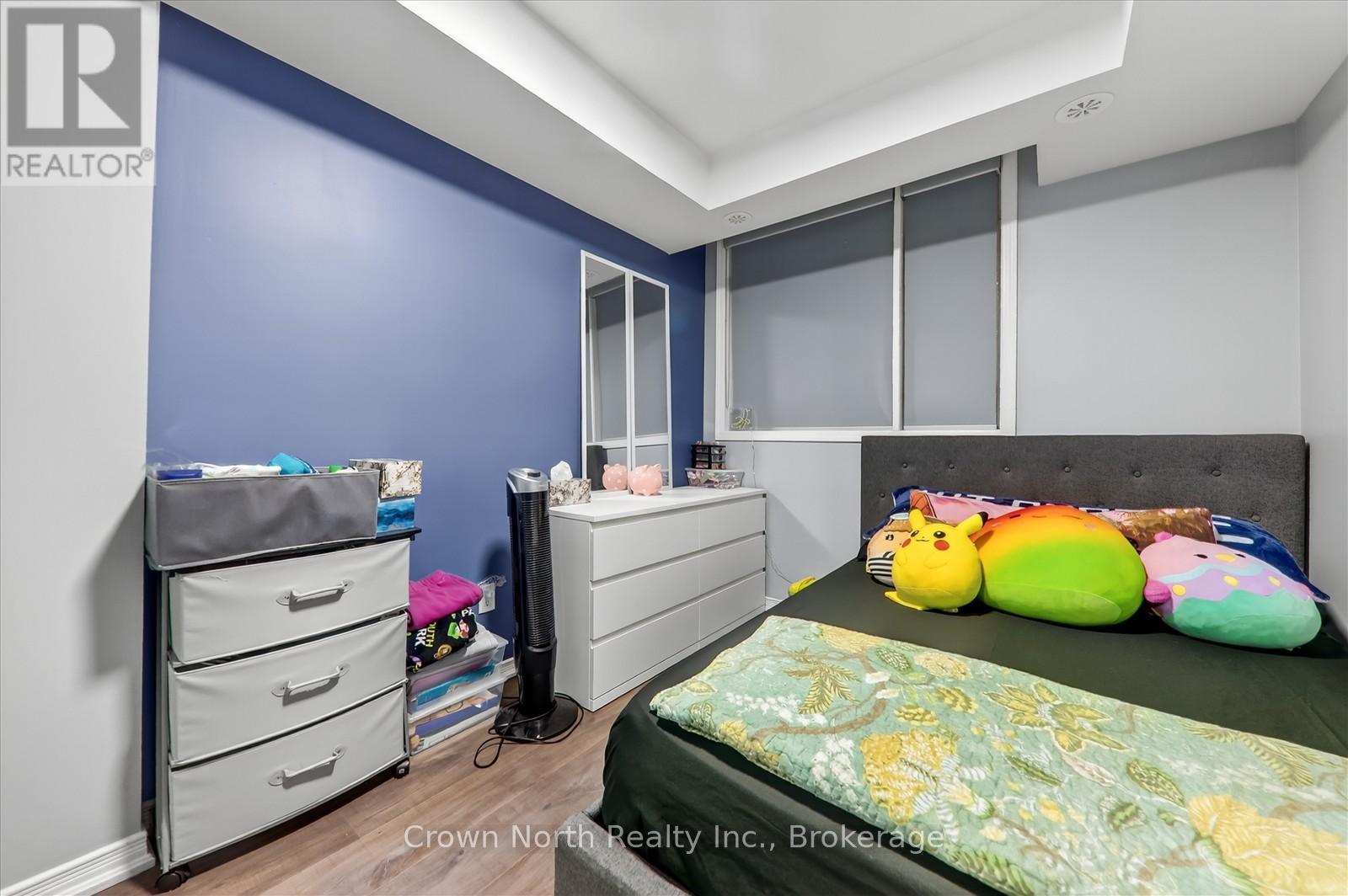#106 80 ORCHID PLACE DRIVE - 18