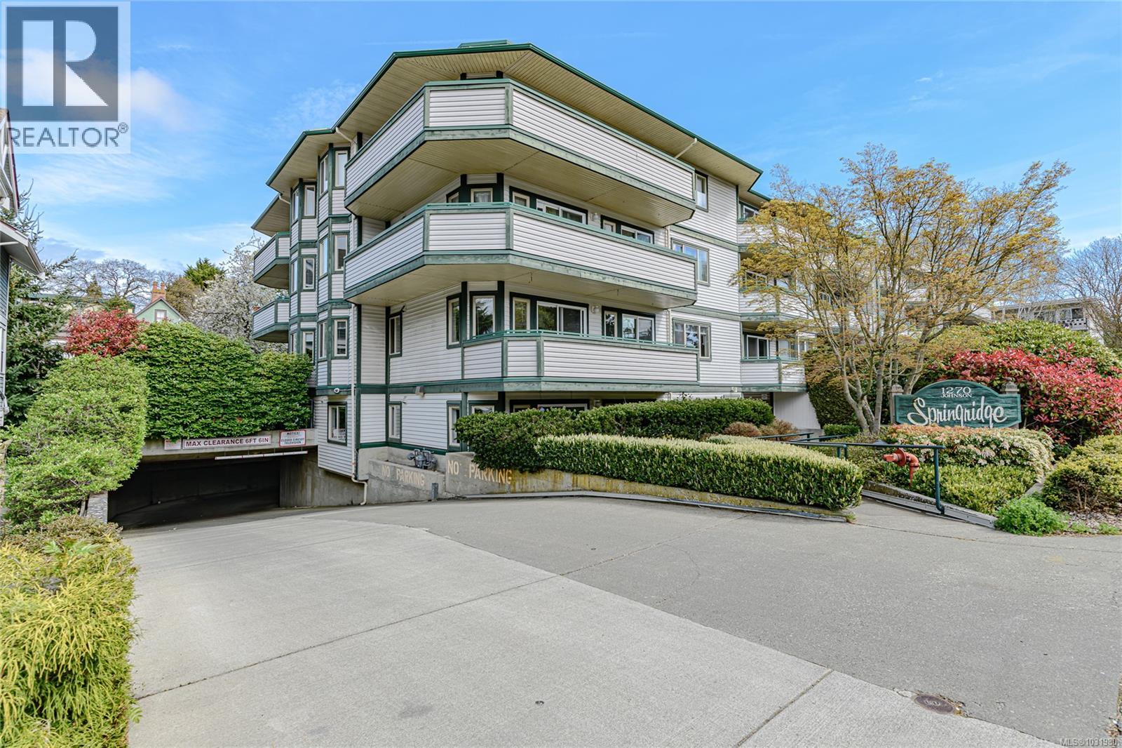 206 1270 Johnson Street, Victoria