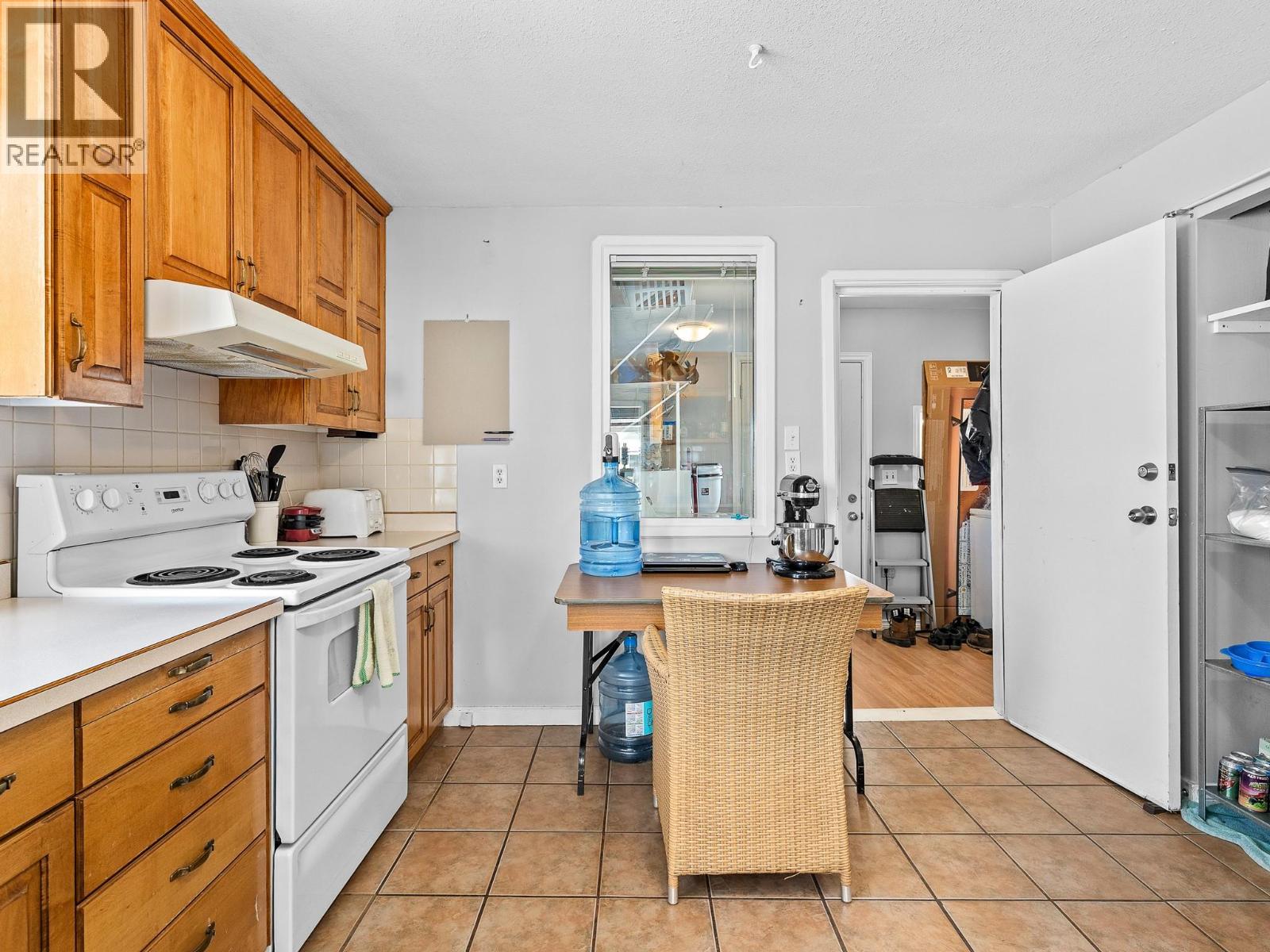 2008 45 Avenue, Vernon