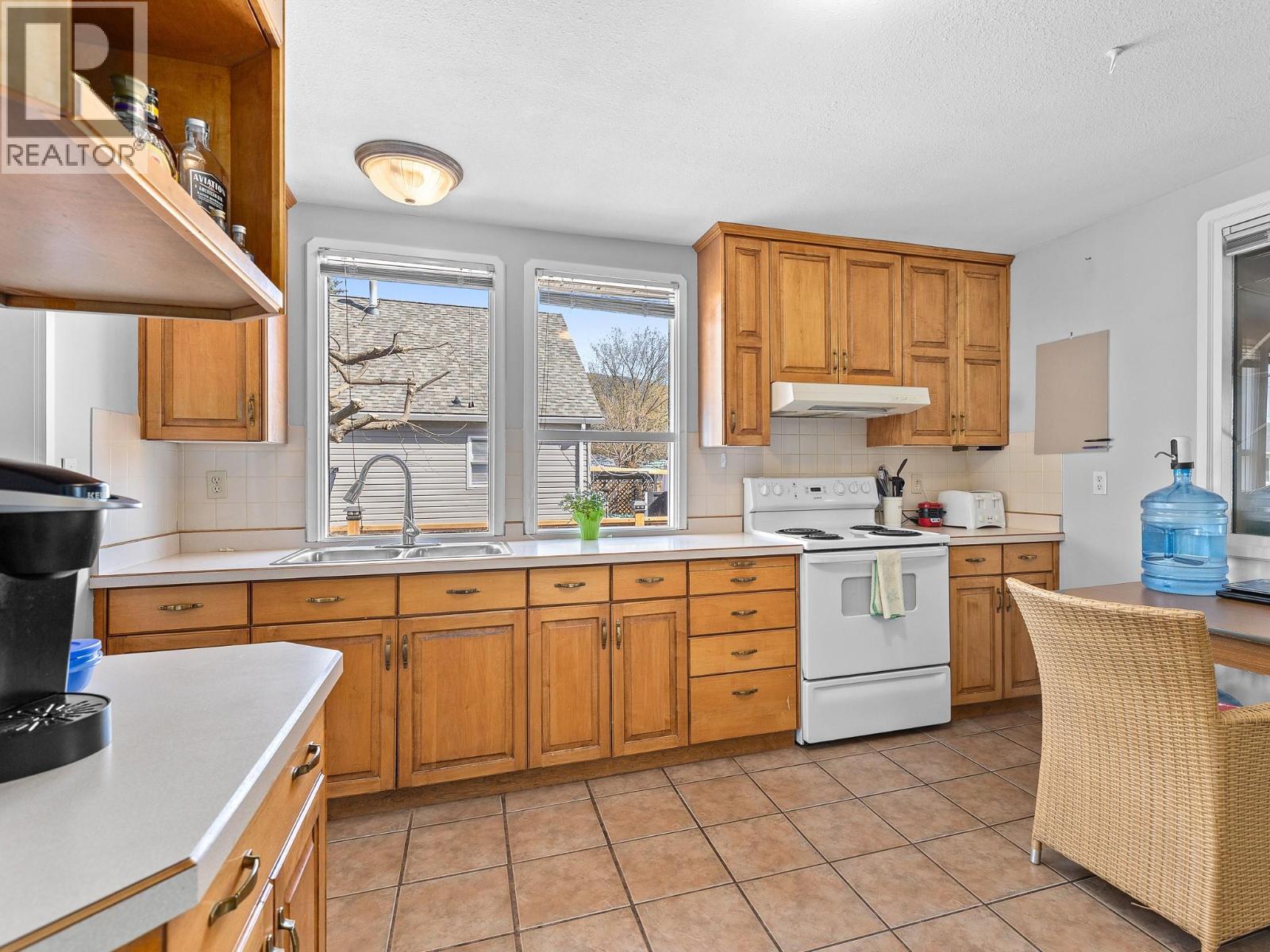 2008 45 Avenue, Vernon