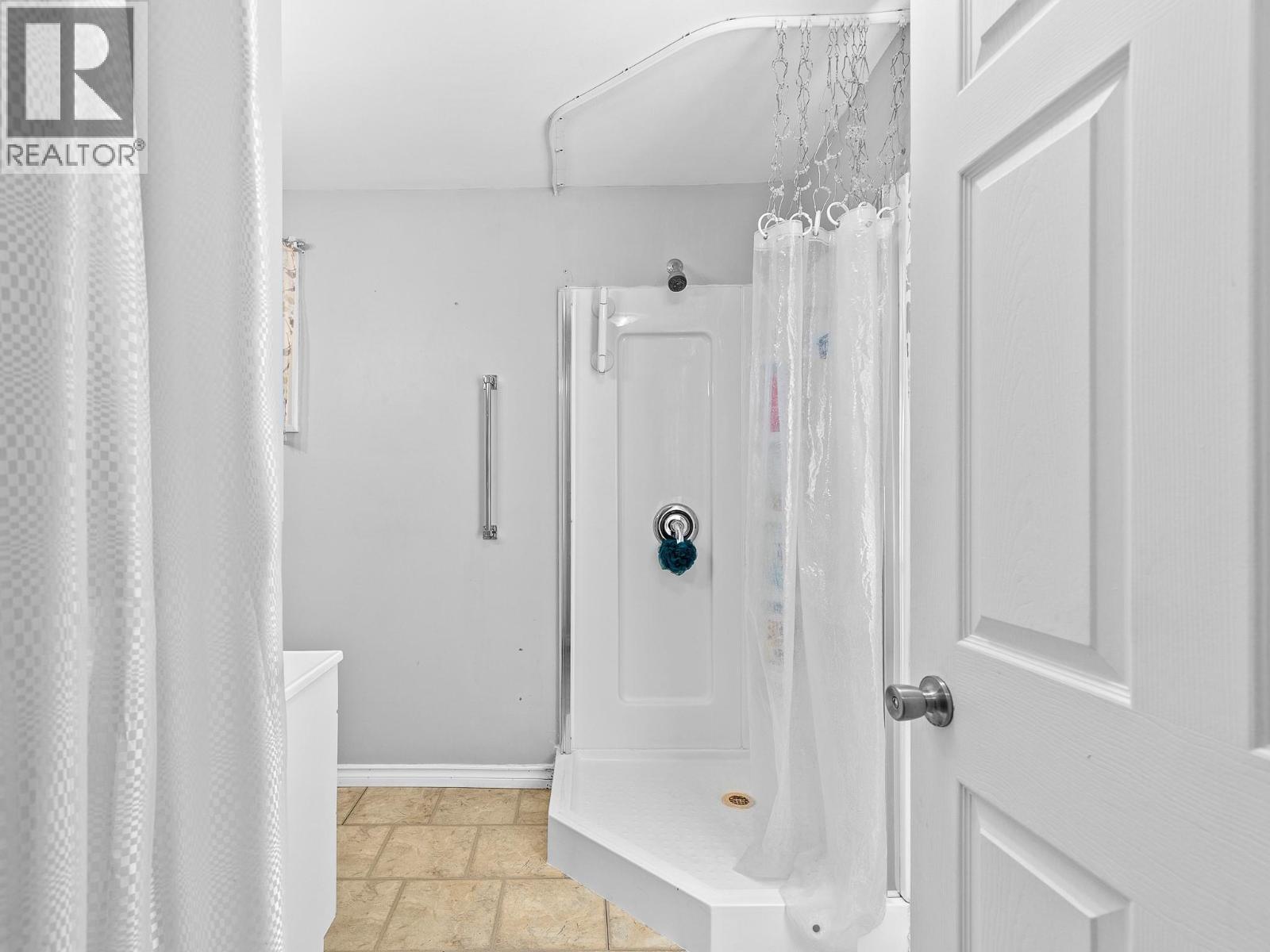 2008 45 Avenue, Vernon