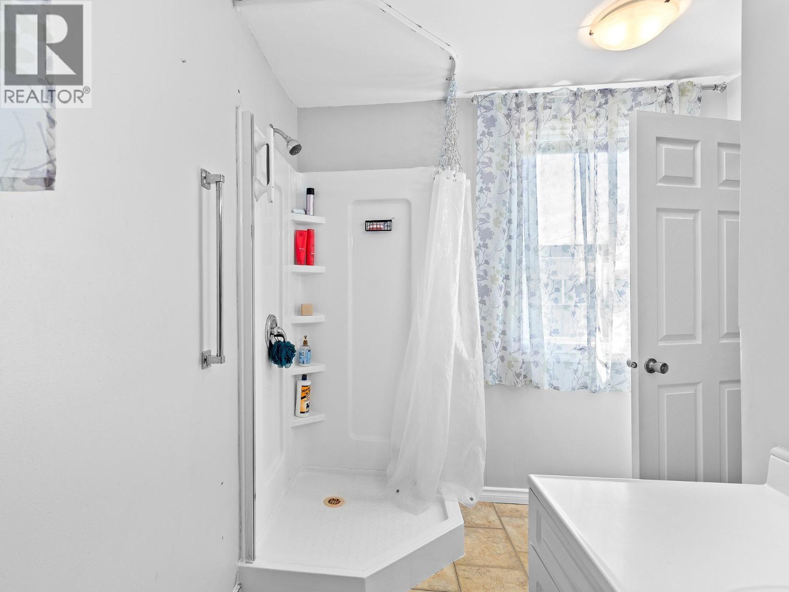 2008 45 Avenue, Vernon