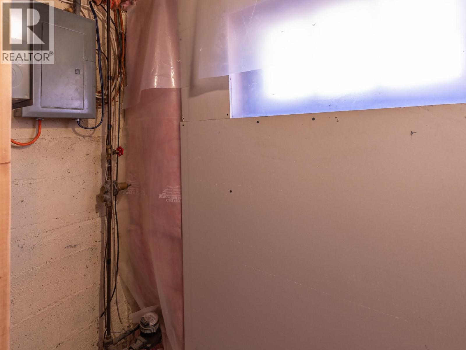 2008 45 Avenue, Vernon