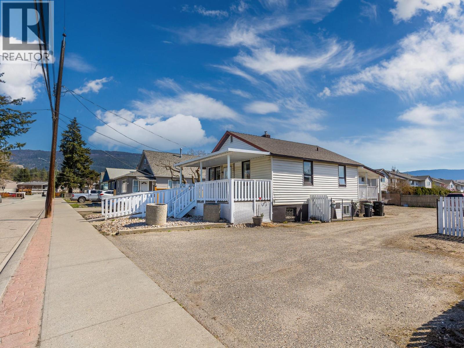 2008 45 Avenue, Vernon