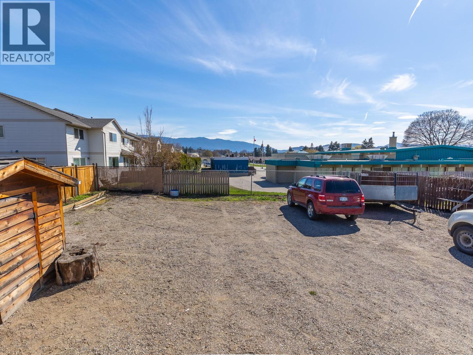 2008 45 Avenue, Vernon