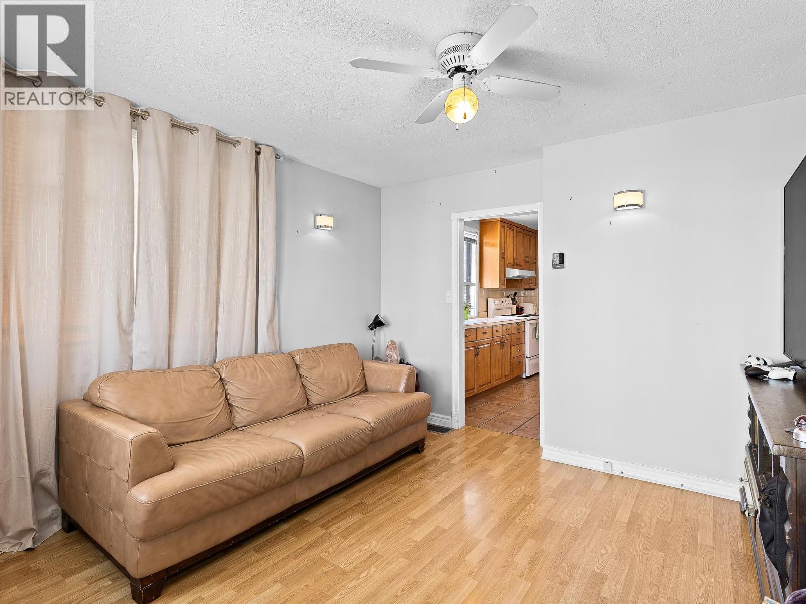 2008 45 Avenue, Vernon