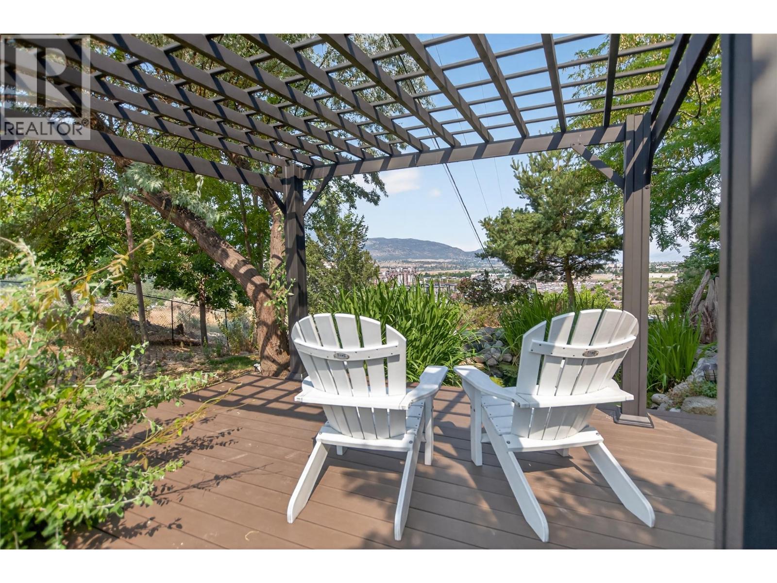 102 Spruce Place, Penticton