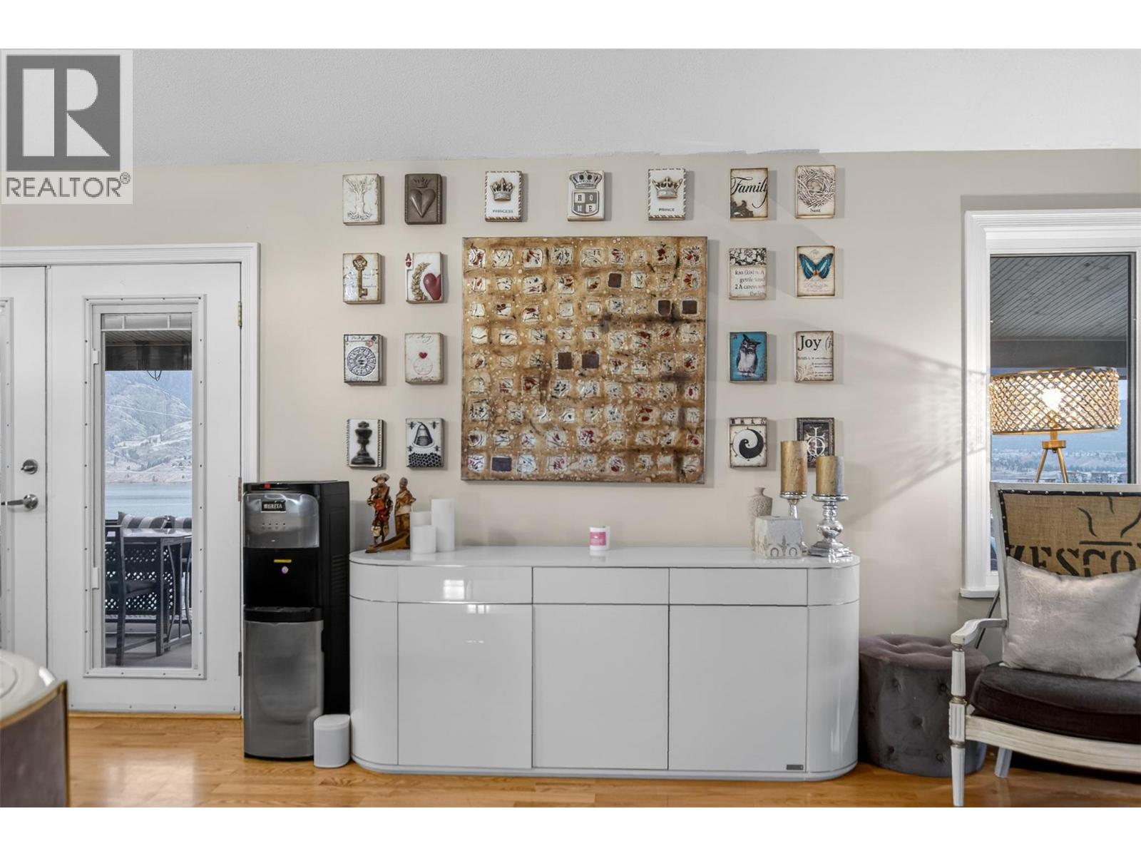 102 Spruce Place, Penticton