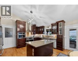102 Spruce Place, Penticton, BC V2A8V9 Photo 37
