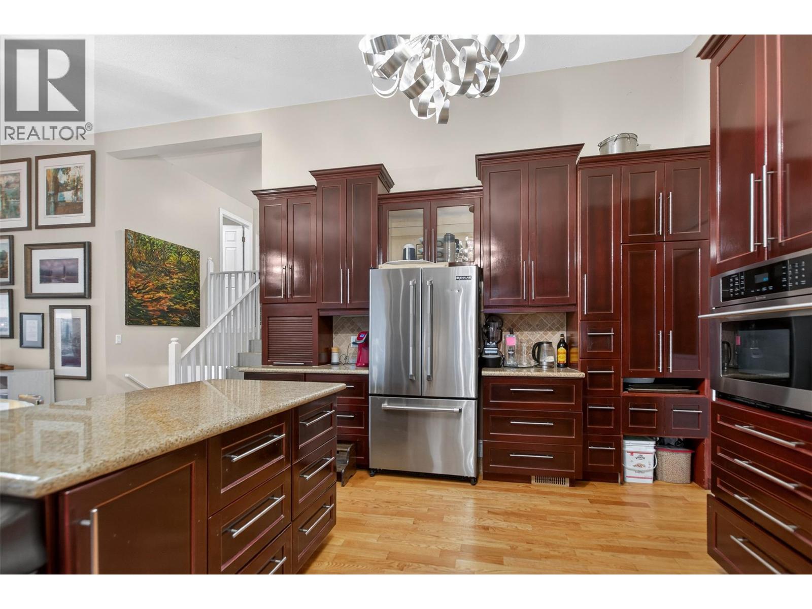 102 Spruce Place, Penticton