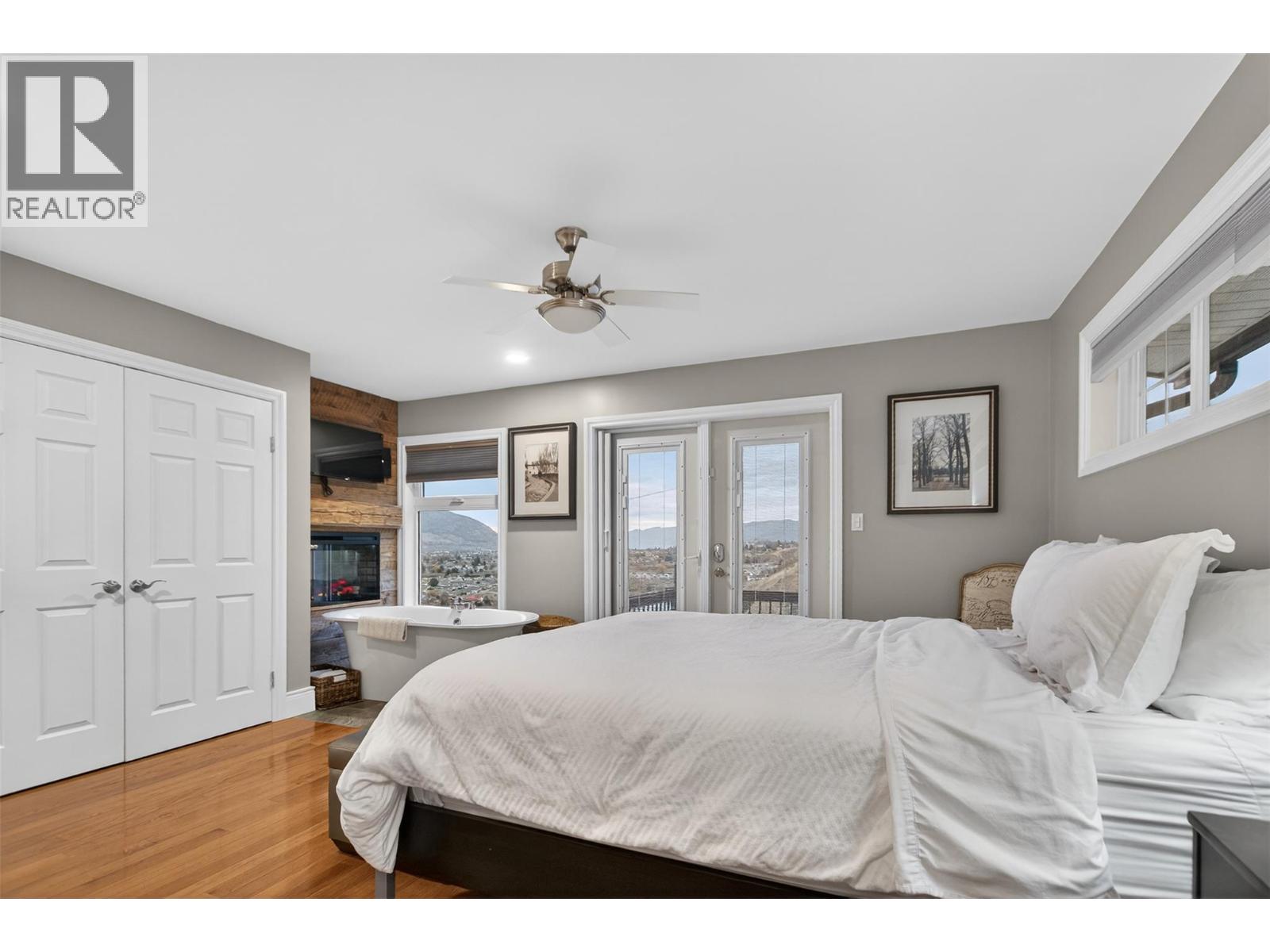 102 Spruce Place, Penticton