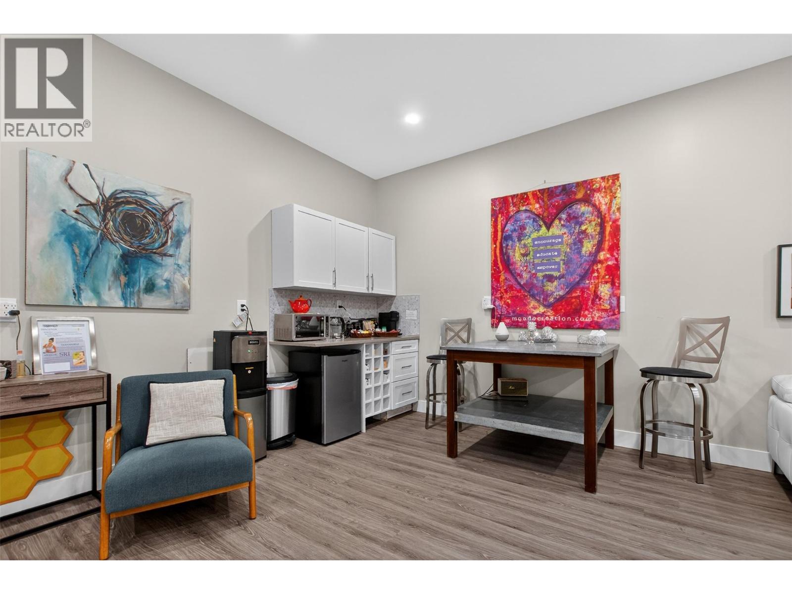 102 Spruce Place, Penticton