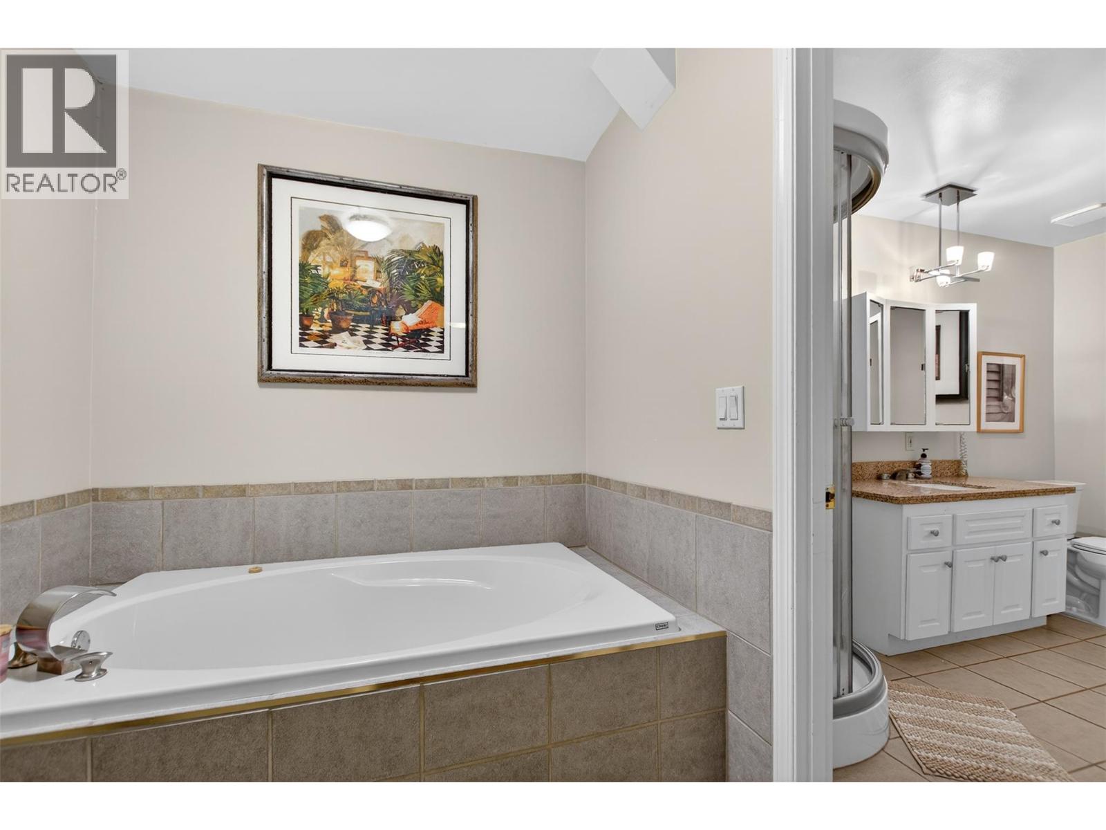 102 Spruce Place - 63