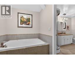 102 Spruce Place, Penticton, BC V2A8V9 Photo 63