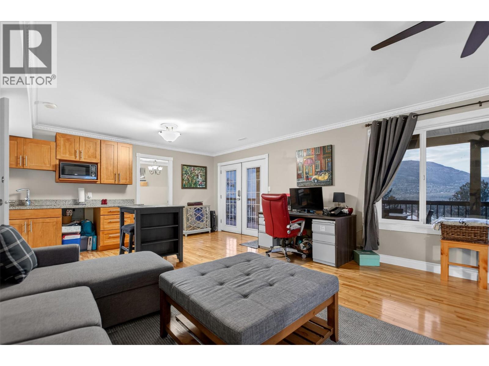 102 Spruce Place, Penticton