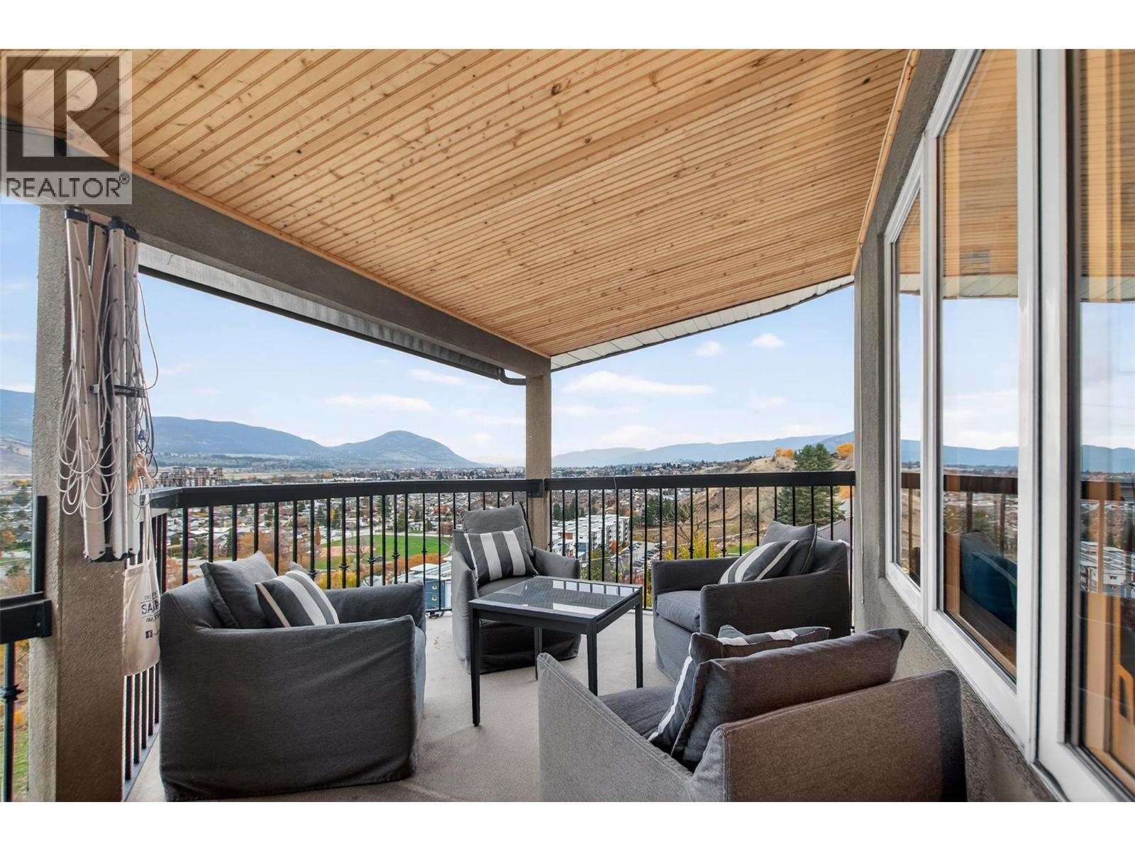 102 Spruce Place, Penticton