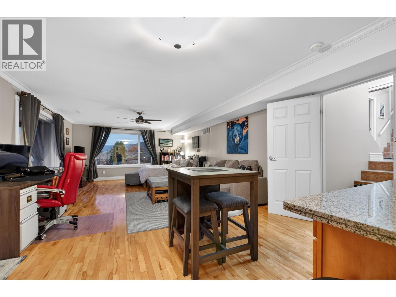 102 Spruce Place - 59