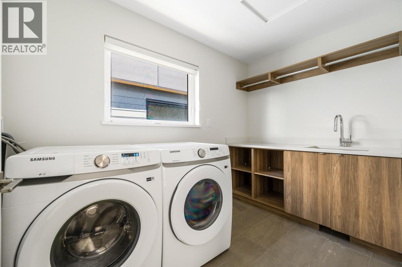 4762 SPRUCE Way, Tsawwassen