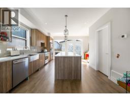 4762 Spruce Way, Tsawwassen, BC V4M0A8 Photo 10