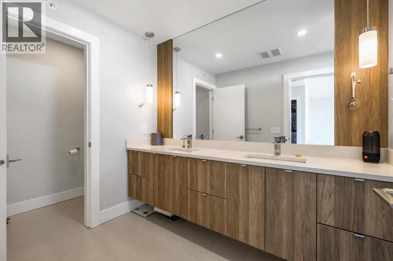 4762 SPRUCE Way, Tsawwassen