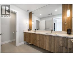 4762 Spruce Way, Tsawwassen, BC V4M0A8 Photo 13