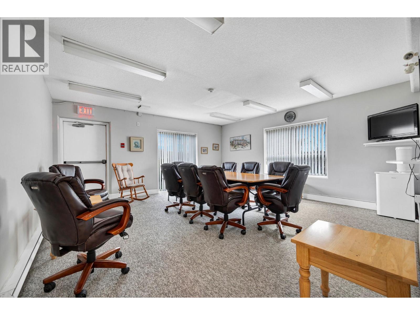 3221 Centennial Drive Unit# 402, Vernon