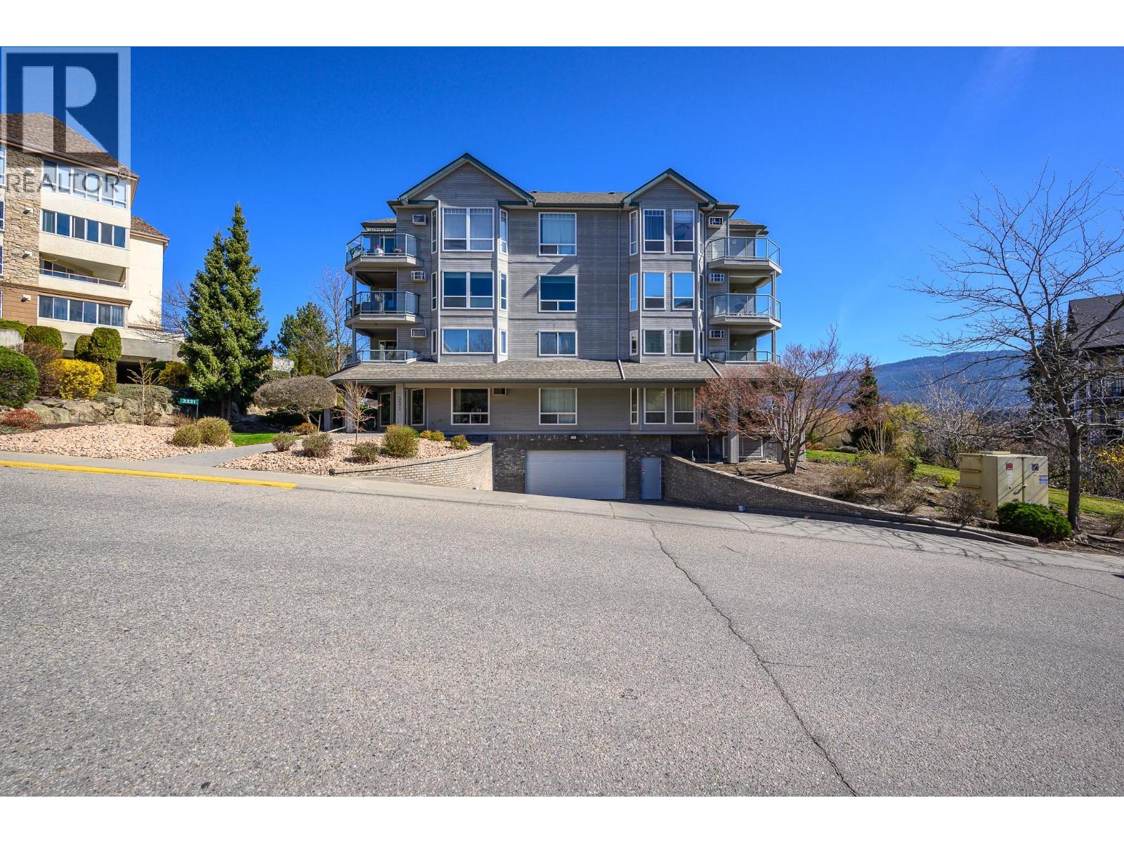 3221 Centennial Drive Unit# 402, Vernon