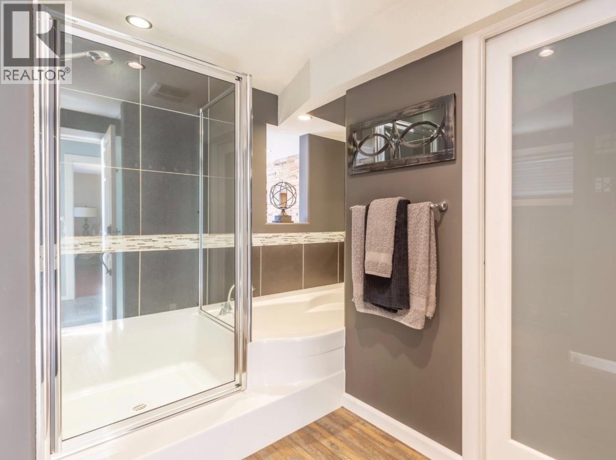 15010 & 15020 Tamarack Drive - 34