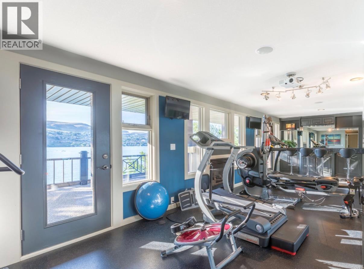 15010 & 15020 Tamarack Drive - 45