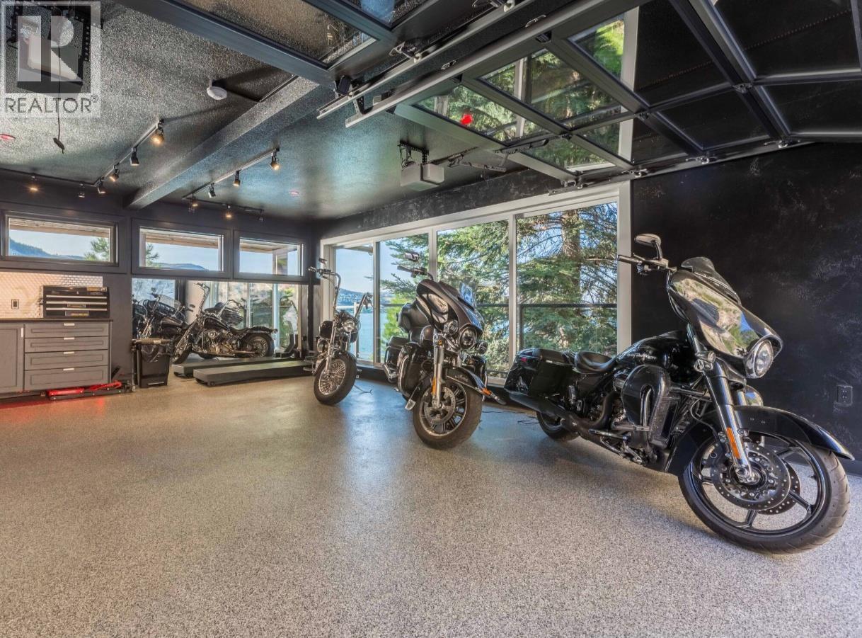 15010 & 15020 Tamarack Drive - 46