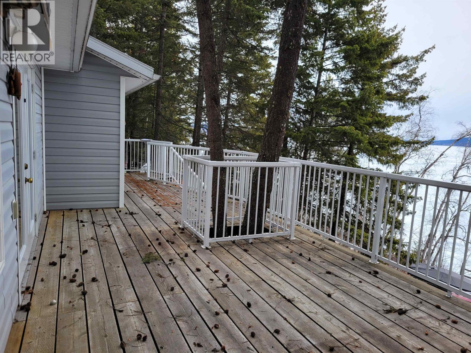 8858 GALA BAY ROAD, Fraser Lake