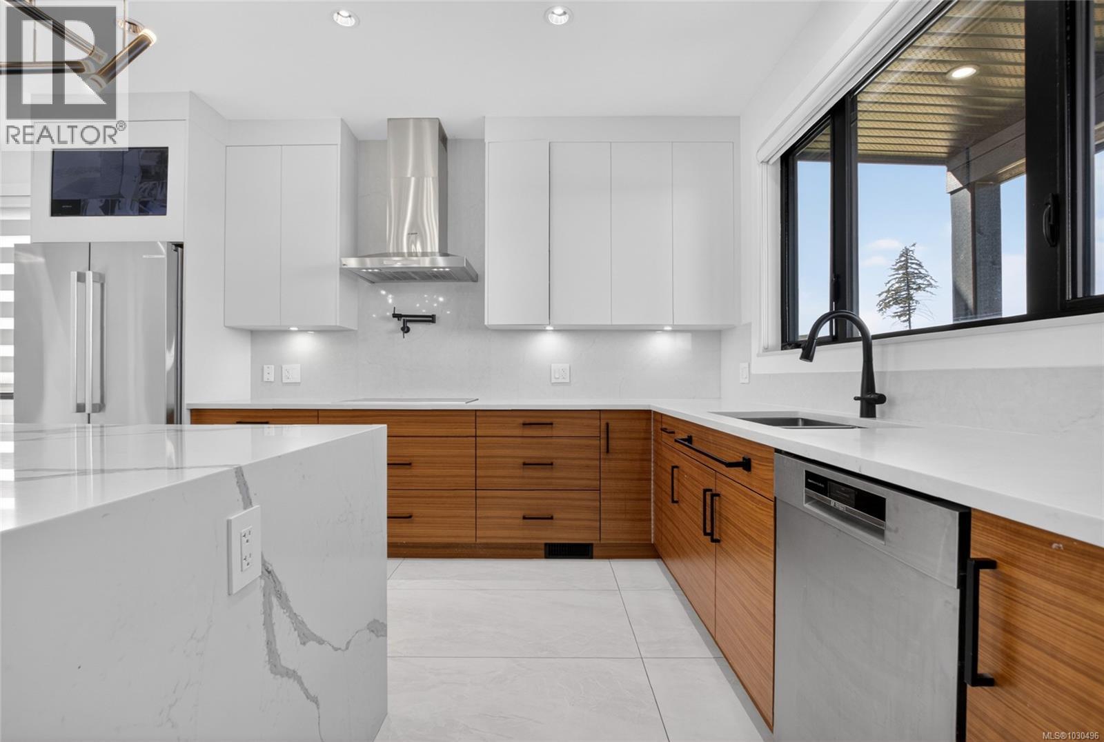 6334 NEVILANE DR - 8