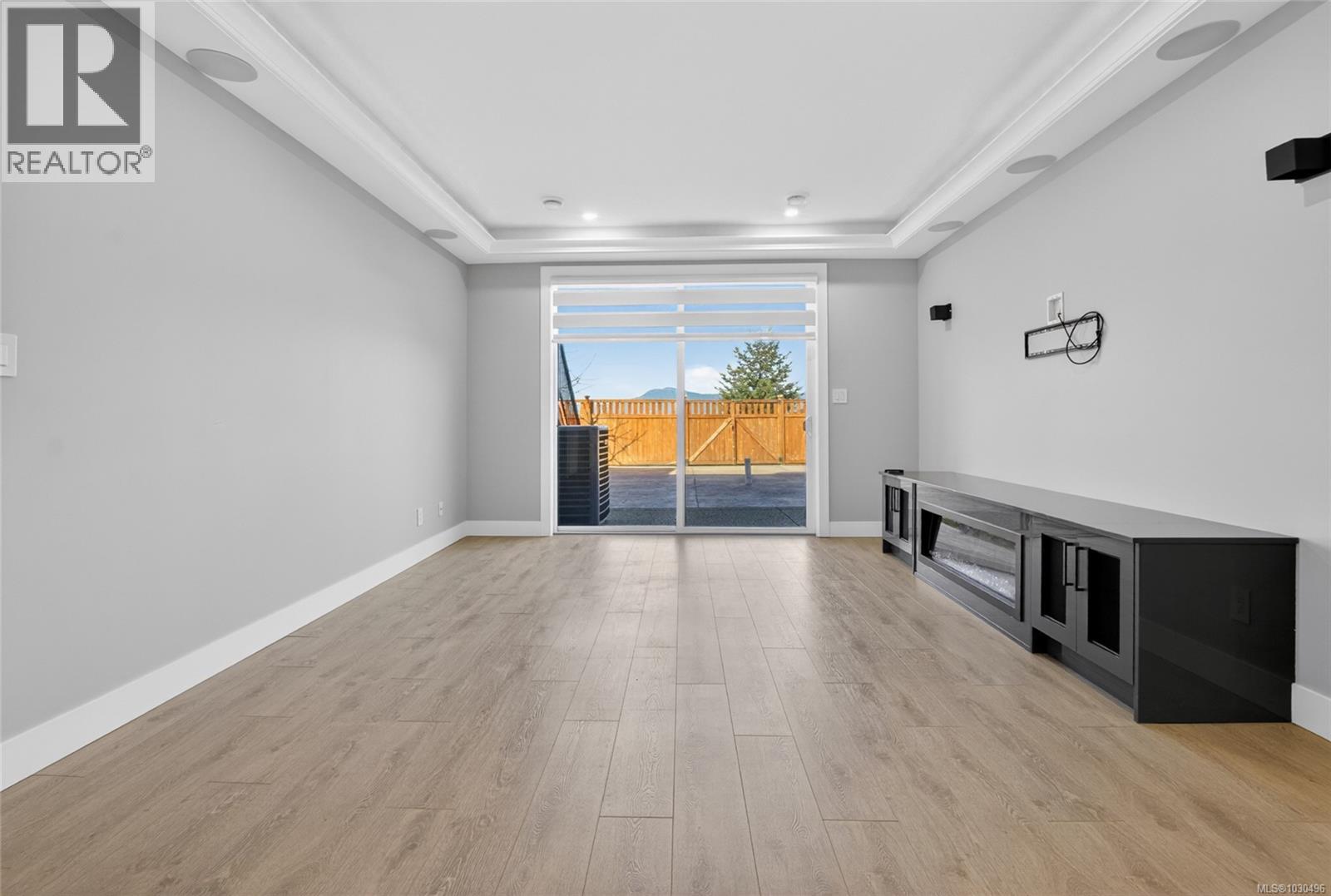 6334 NEVILANE DR - 34